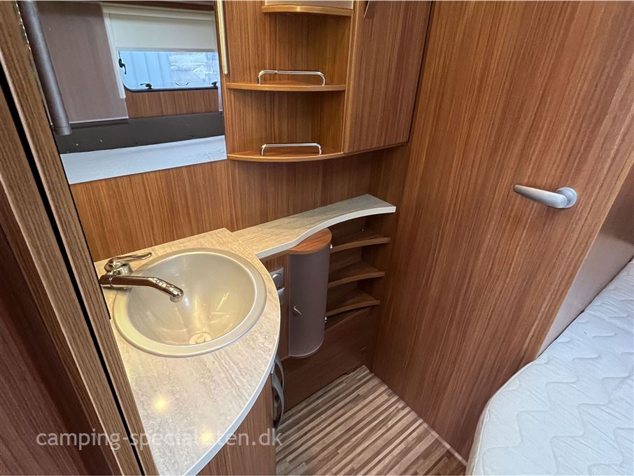 Adria Adora 512 UP